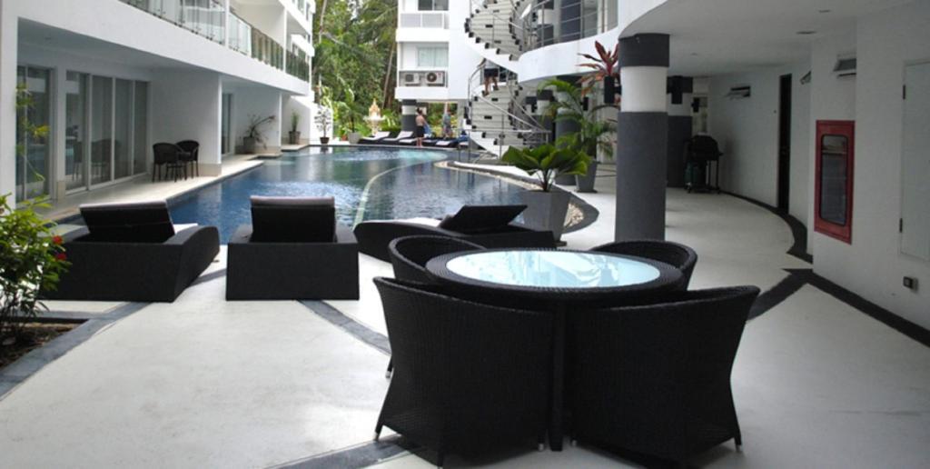 Sunset Plaza Apartamentos con servicio Karon Exterior foto