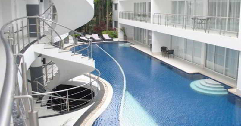 Sunset Plaza Apartamentos con servicio Karon Exterior foto