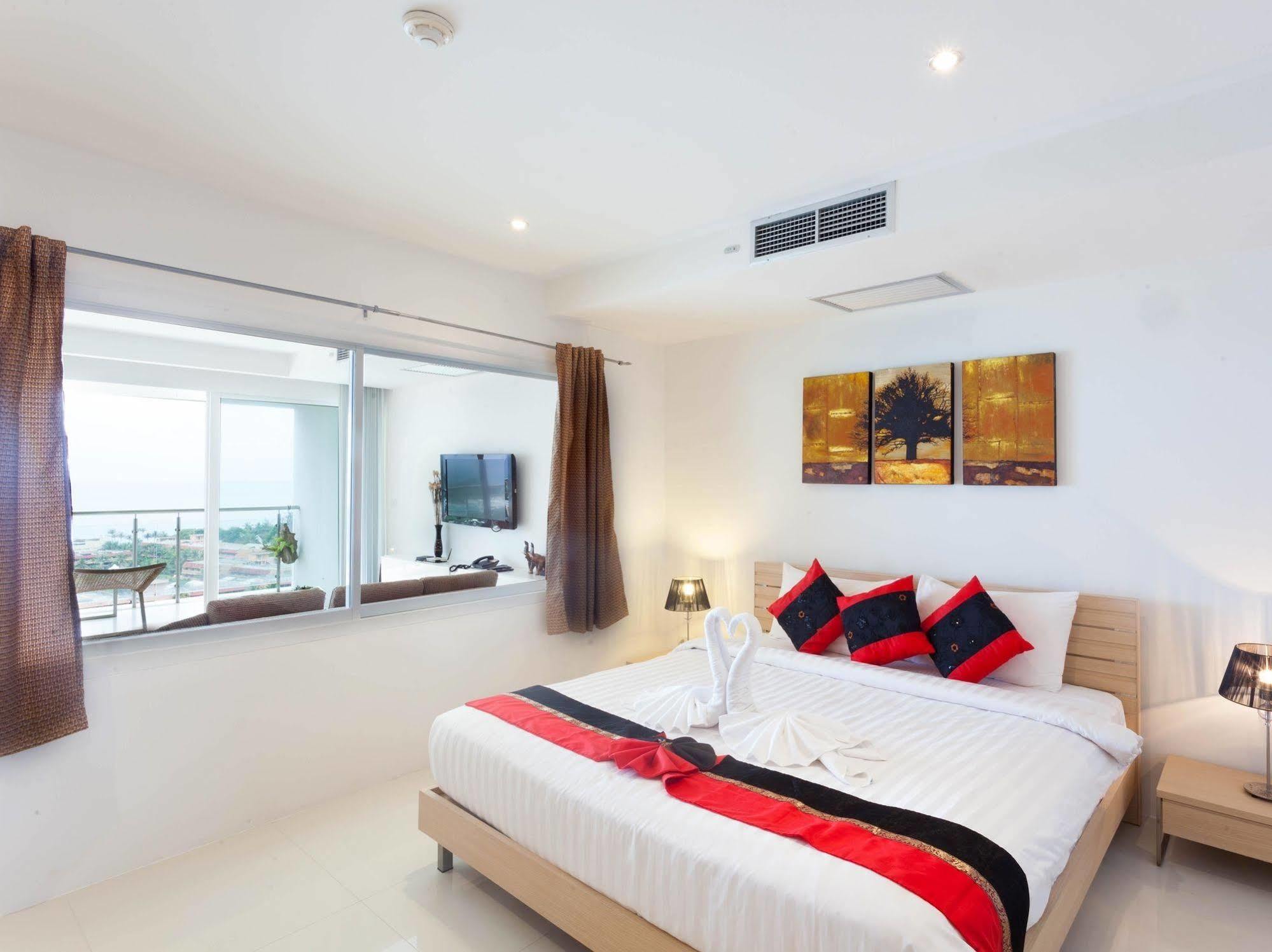 Sunset Plaza Apartamentos con servicio Karon Exterior foto